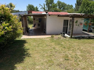 SE VENDE CASA EN PIRAPOLIS 