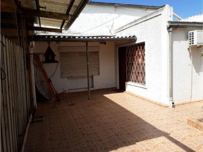 SE VENDE OPORTUNIDAD APTOS Y LOCALES 25 DE MAYO CENTRO MALDONADO