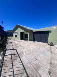 SE VENDE DOS CASAS EN EL MISMO PADRON - SAN CARLOS  