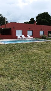 SE VENDE CHACRA 3 HECTAREAS CON TRES CASAS 