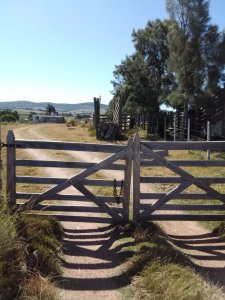 SE VENDE CHACRA DE 8 Hs. ZONA PARTIDO NORTE 