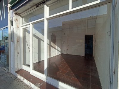 SE ALQUILA LOCAL COMERCIAL CENTRO MALDONADO