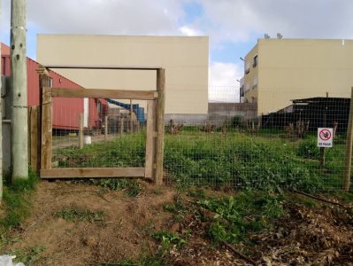 SE VENDE TERRENO 300 m2