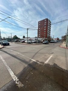 SE VENDE TERRENO ESQUINERO CENTRO DE MALDONADO
