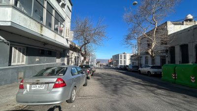 ALQUILER APARTAMENTO  1 DOMITORIO BARRIO SUR 