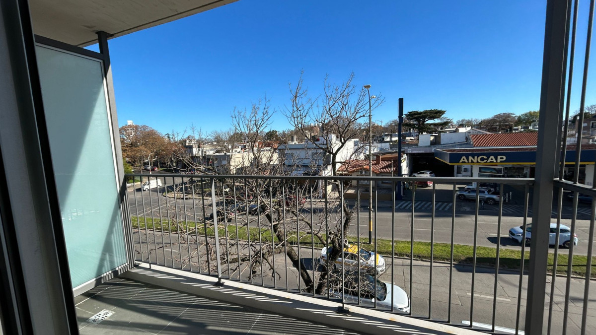 VENTA APARTAMENTO 2 DORMITORIOS Y GARAJE  LA BLANQUEADA 