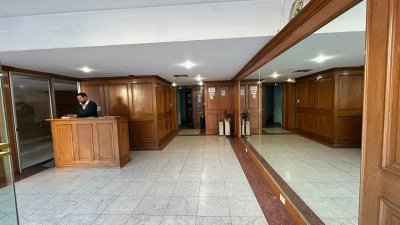 VENTA OFICINA CIUDAD VIEJA 
