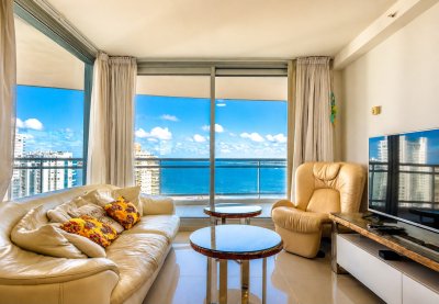 Sunrise Tower apartamento en venta 3 Dorm + serv