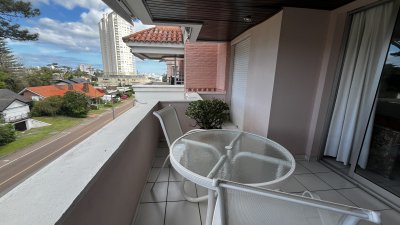 Penthouse de  3 dormitorios a pasos de playa mansa 