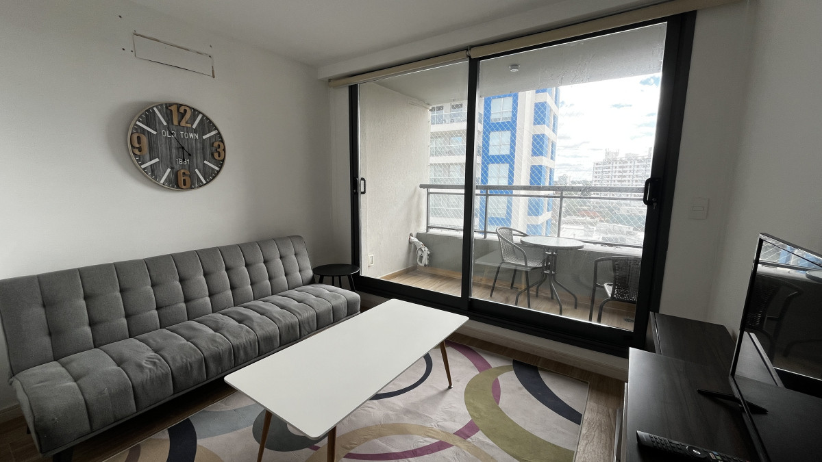 Apartamento funcional en Torre Gauguin  Punta del Este