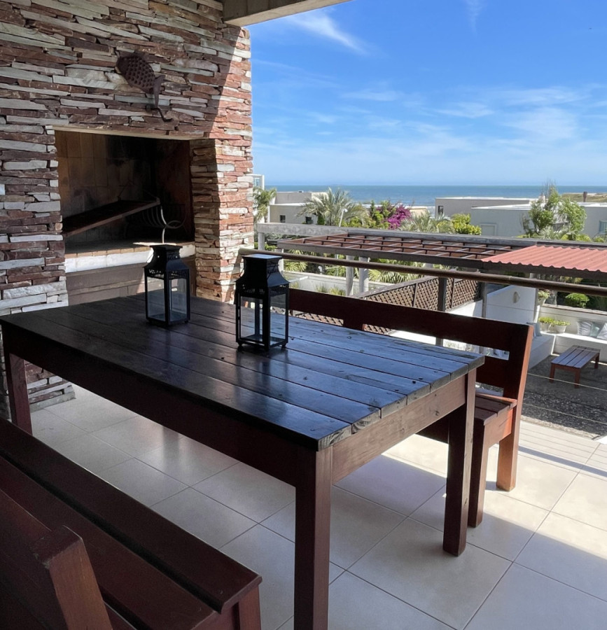 Casa en alquiler zona la desembocadura