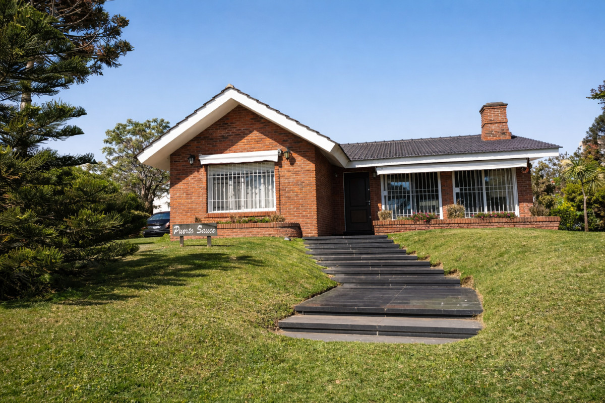 Residencia en Playa Mansa a metros del mar