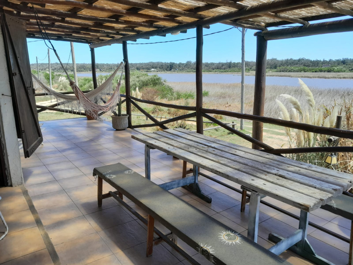 Casa Entre Laguna de los Flamencos Rosados y Océano