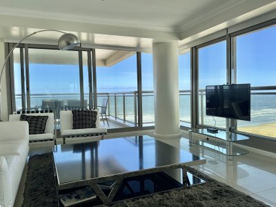 Venta apartamento 3 suites mas dependencia completa, Punta del Este, Edificio IMPERIALE l
