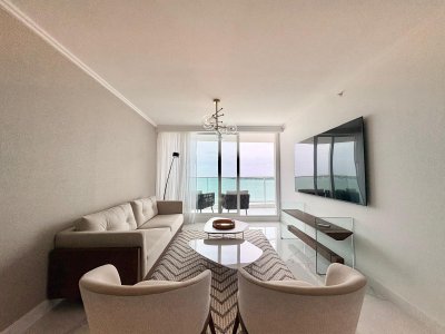 Apartamento en alquiler temporario, 3 Dormitorios, Mansa- Punta del Este