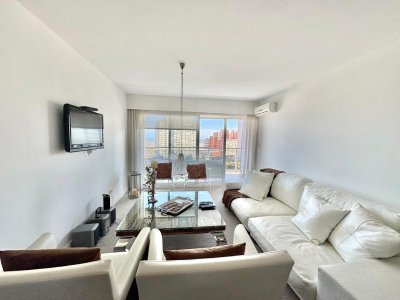Apartamento en Alquiler temporal e Invernal, 2 Dormitorios - Punta del Este 