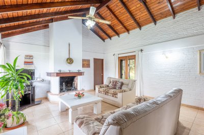 Casa en Venta 3 Dormitorios - Punta del Este- Cantegril