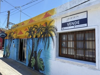 Venta Propiedad Mixta en Esquina - Centro de Maldonado 