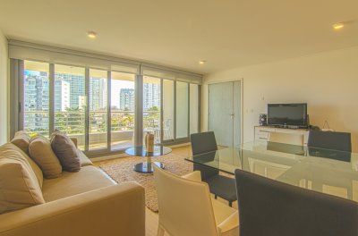 Apartamento en Punta del Este , playa Mansa, 2 dormitorios