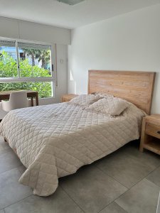 Encantador Apartamento a la venta en Playa Brava 