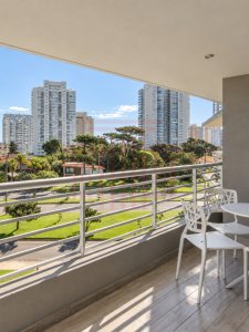 Apartamento de 2 suites con terraza en Punta del Este