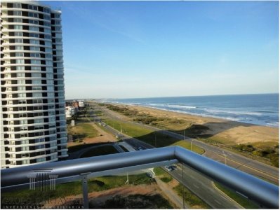 APARTAMENTO EN PUNTA DEL ESTE 