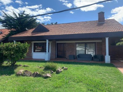 Casa en Alquiler, playa mansa Punta del Este