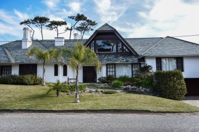 Casa en Punta del  Este , Playa Mansa 