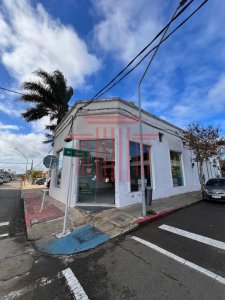 LOCAL COMERCIAL - CENTRO MALDONADO - 