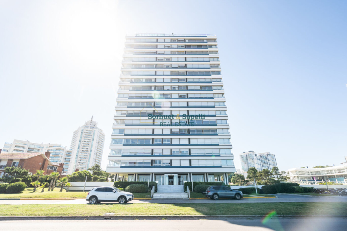 Venta Apartamento en Playa Brava Punta del Este