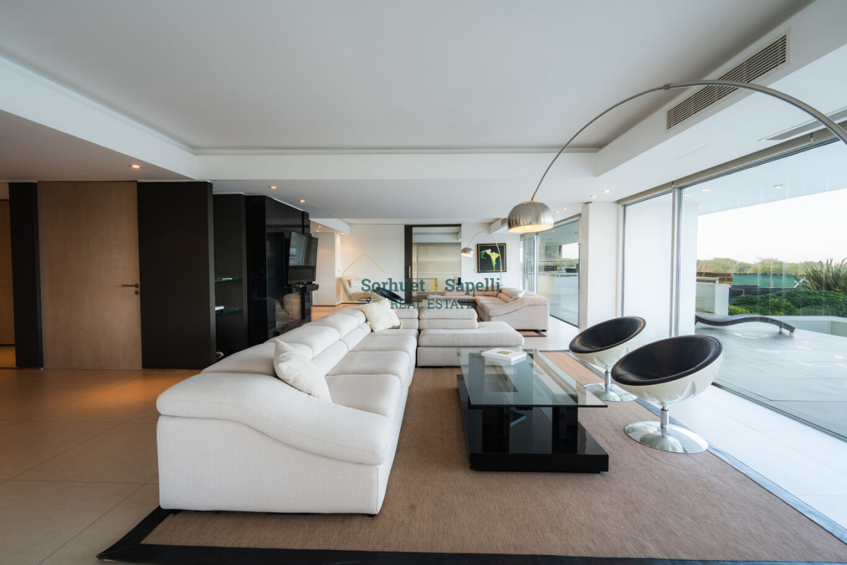 Apartamento en Venta Mythos Planta Entera