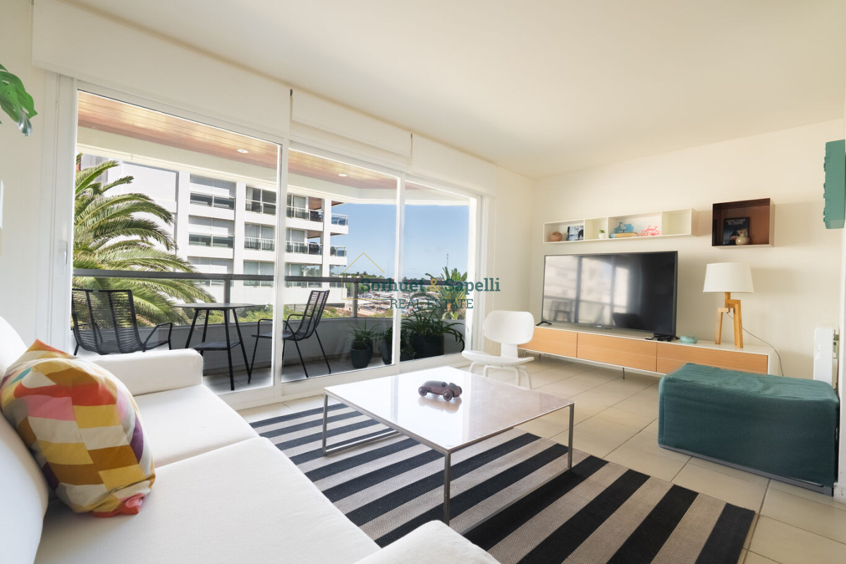 Apartment for Sale in Peninsula