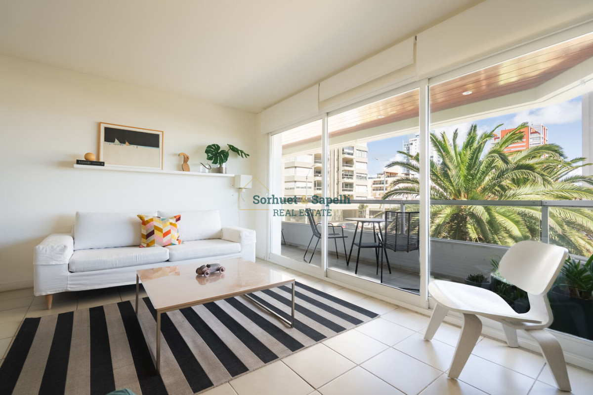 Apartment for Sale in Peninsula