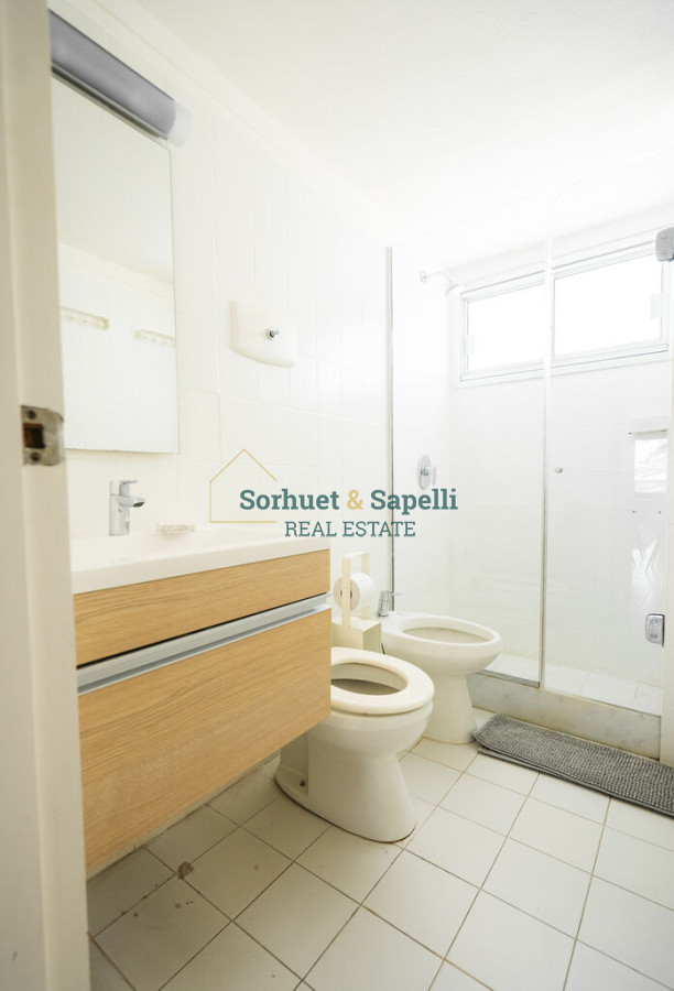 Apartment for Sale in Peninsula