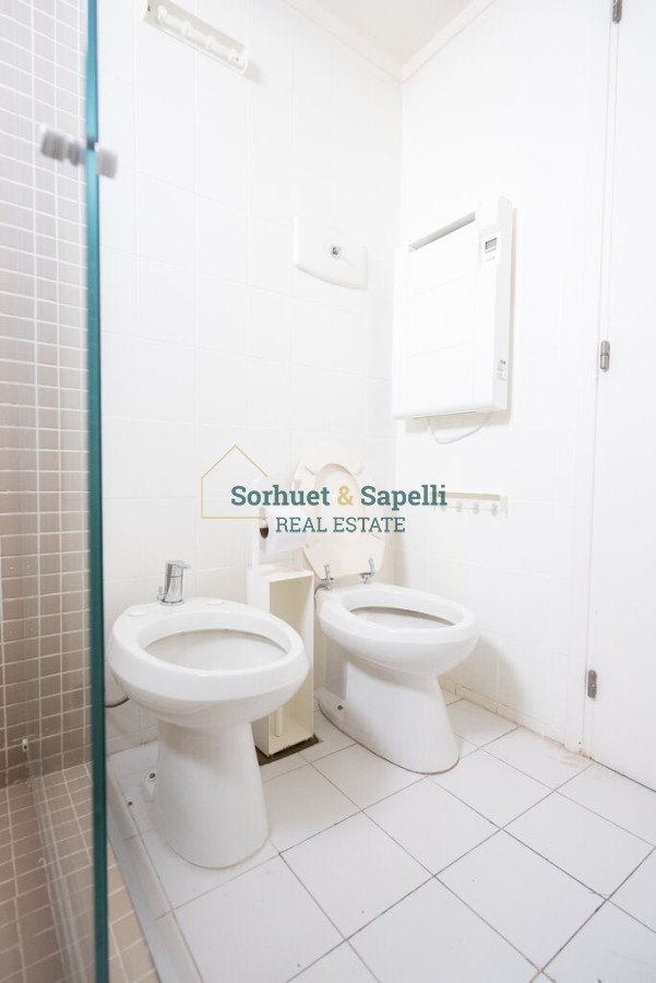 Apartment for Sale in Peninsula