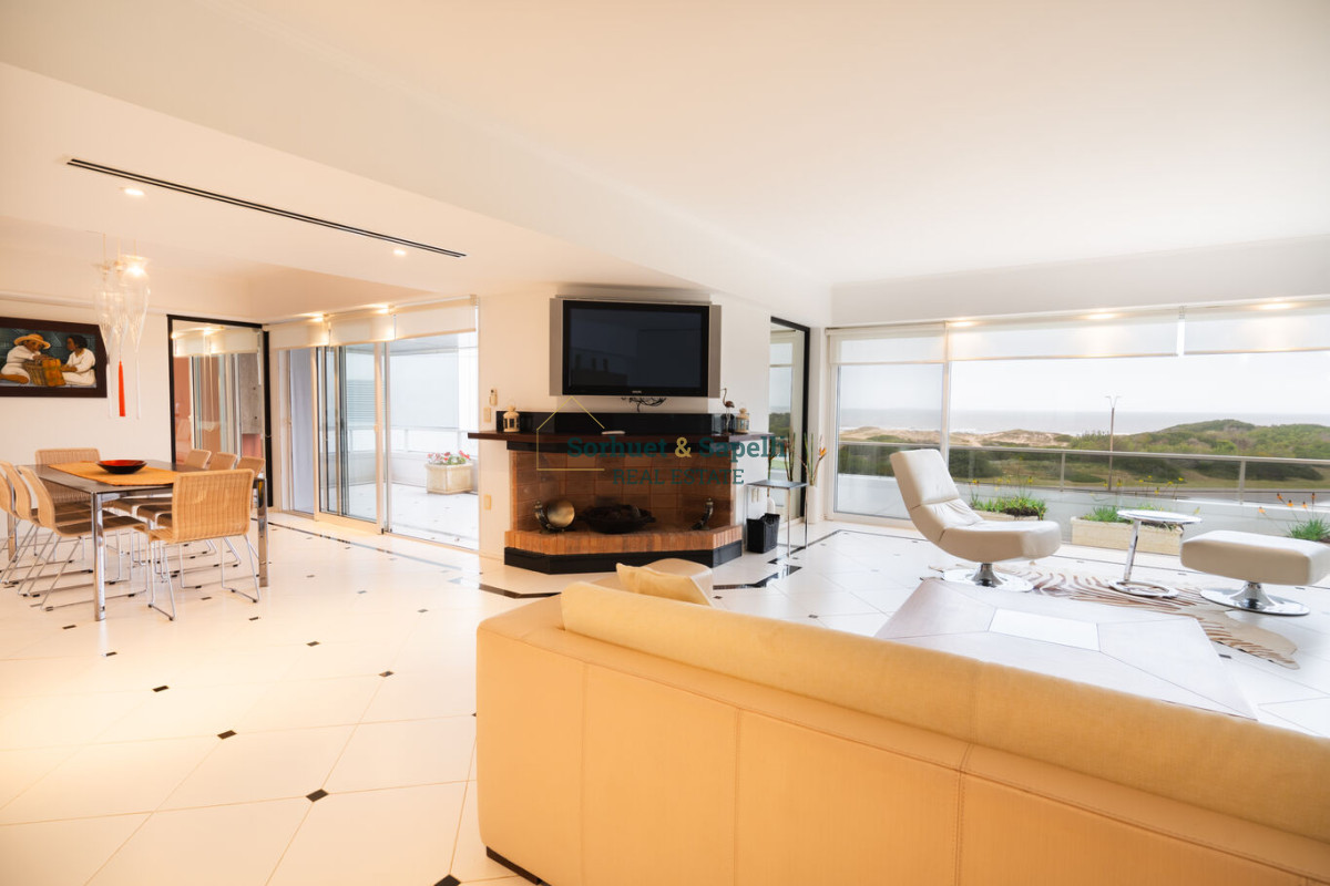Apartamento en Venta Playa Brava Punta del Este