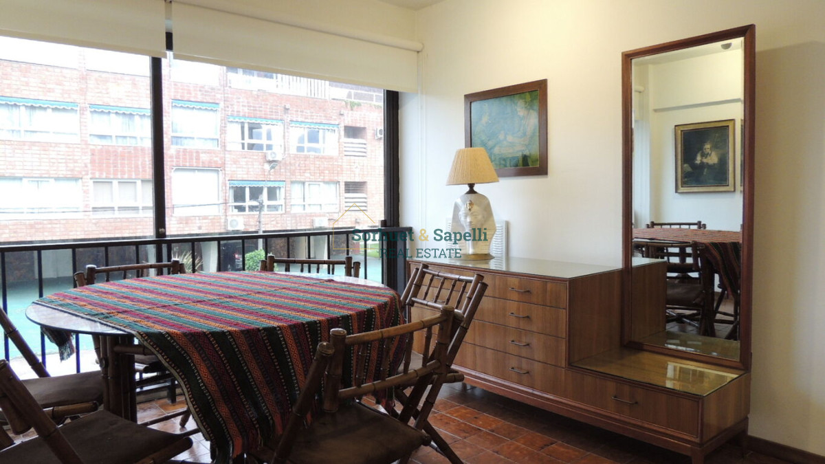 Apartamento en Venta de Tres Dormitorio en Playa Mansa