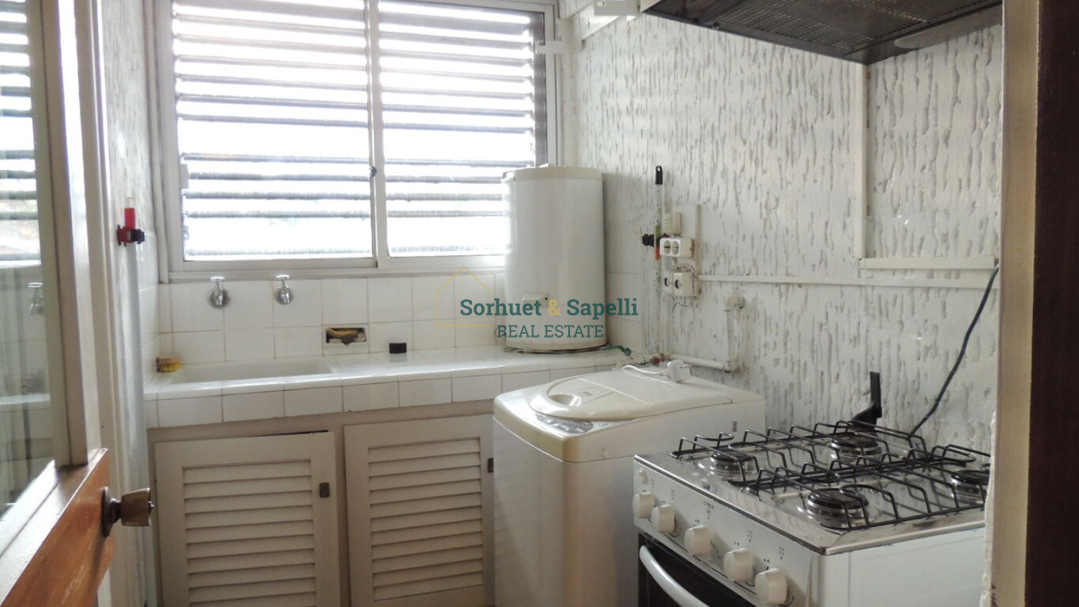 Apartamento en Venta de Tres Dormitorio en Playa Mansa