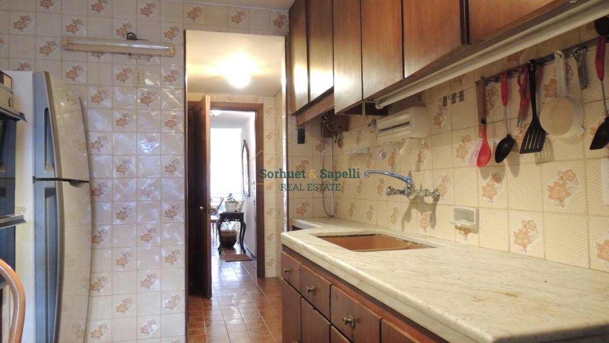 Apartamento en Venta de Tres Dormitorio en Playa Mansa