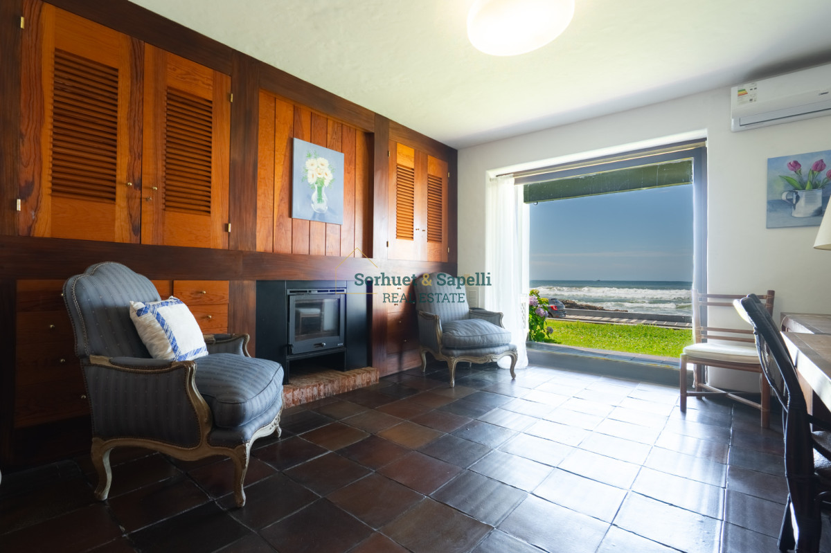 Apartamento en Venta en Península con Vista al Mar