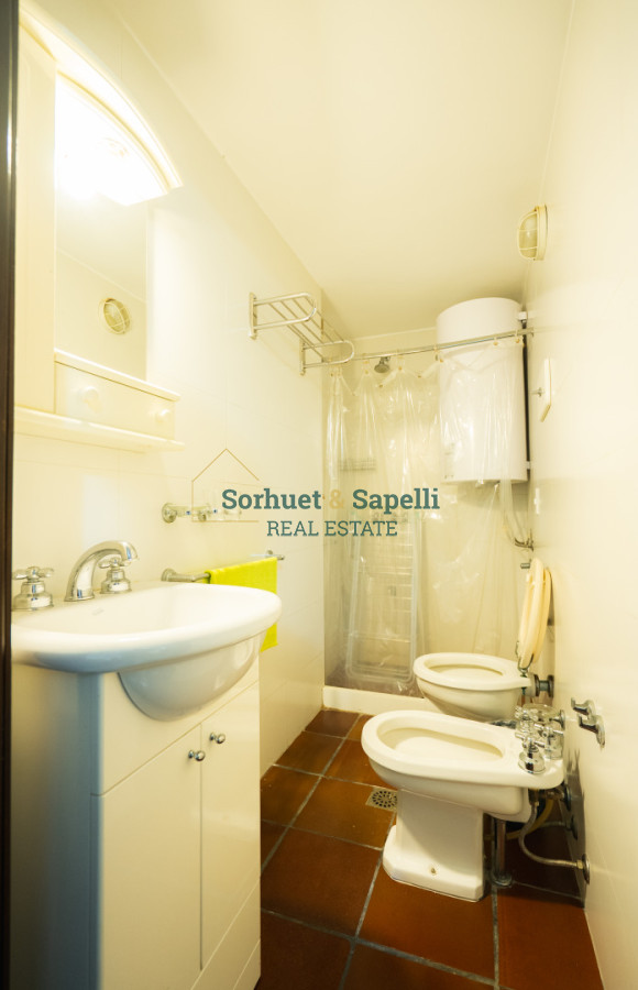 Apartamento en Venta en Península con Vista al Mar