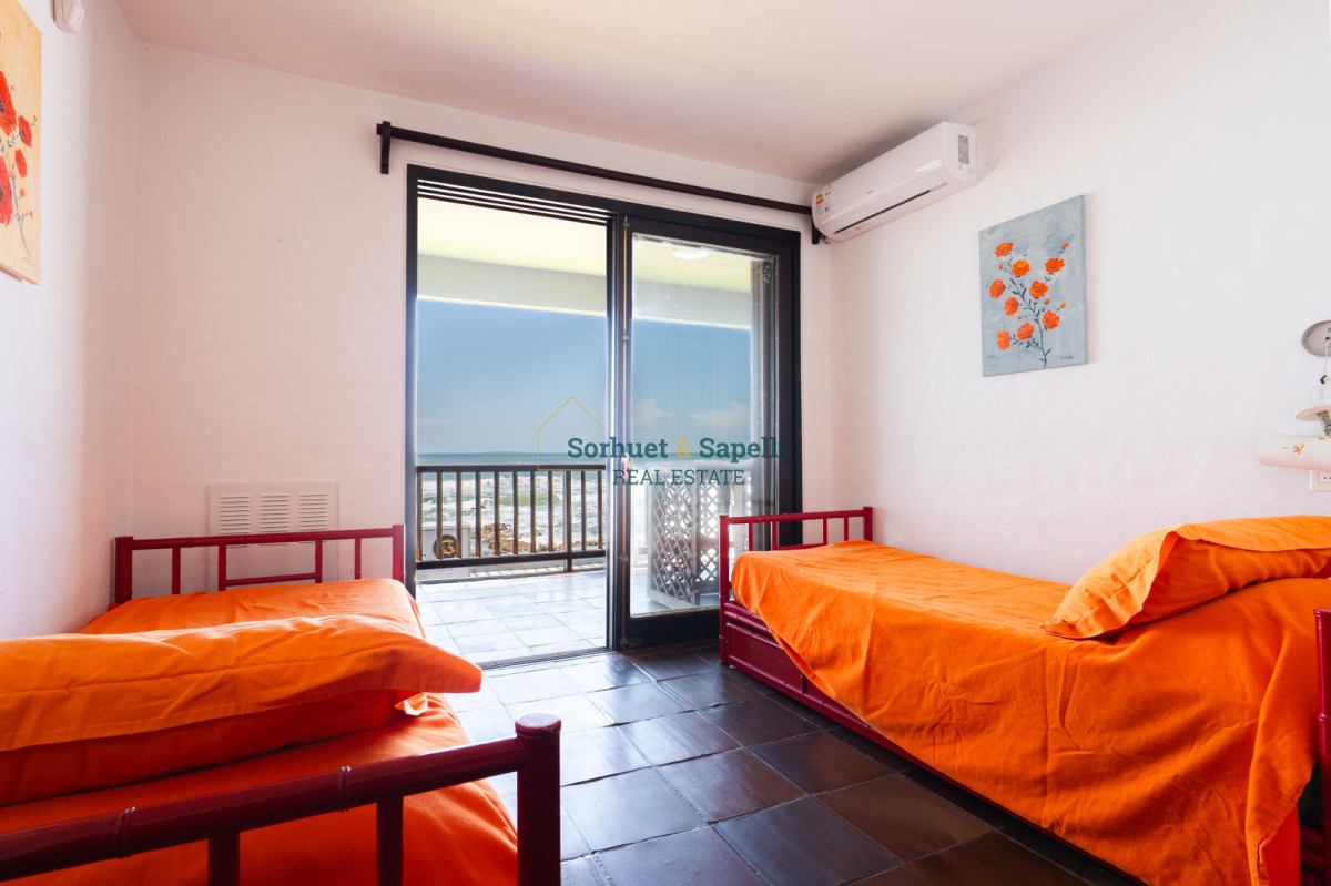 Apartamento en Venta en Península con Vista al Mar