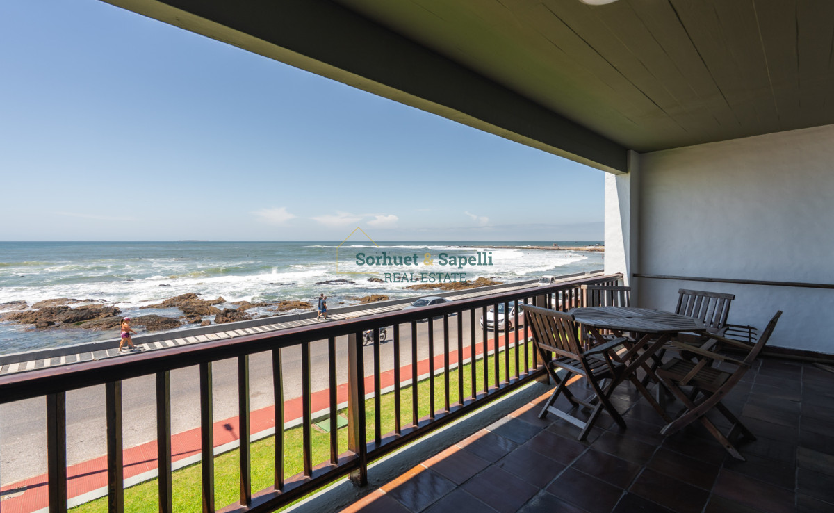 Apartamento en Venta en Península con Vista al Mar