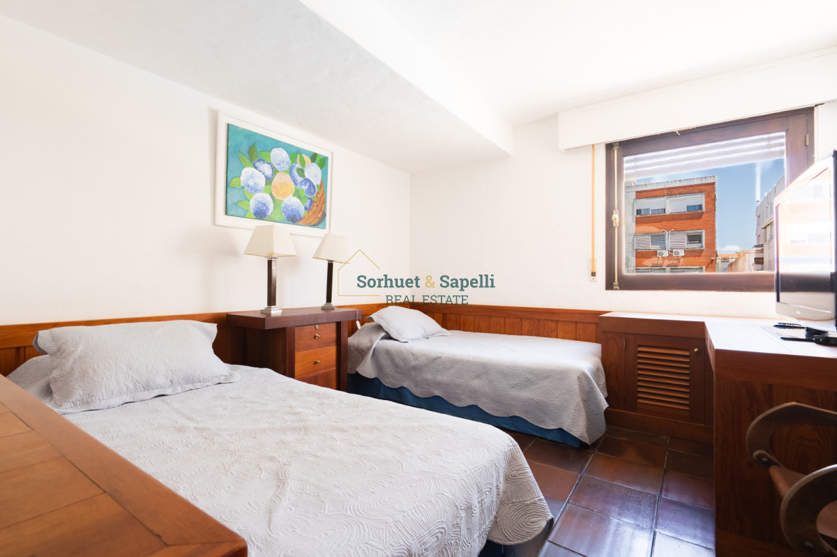 Apartamento en Venta en Península con Vista al Mar