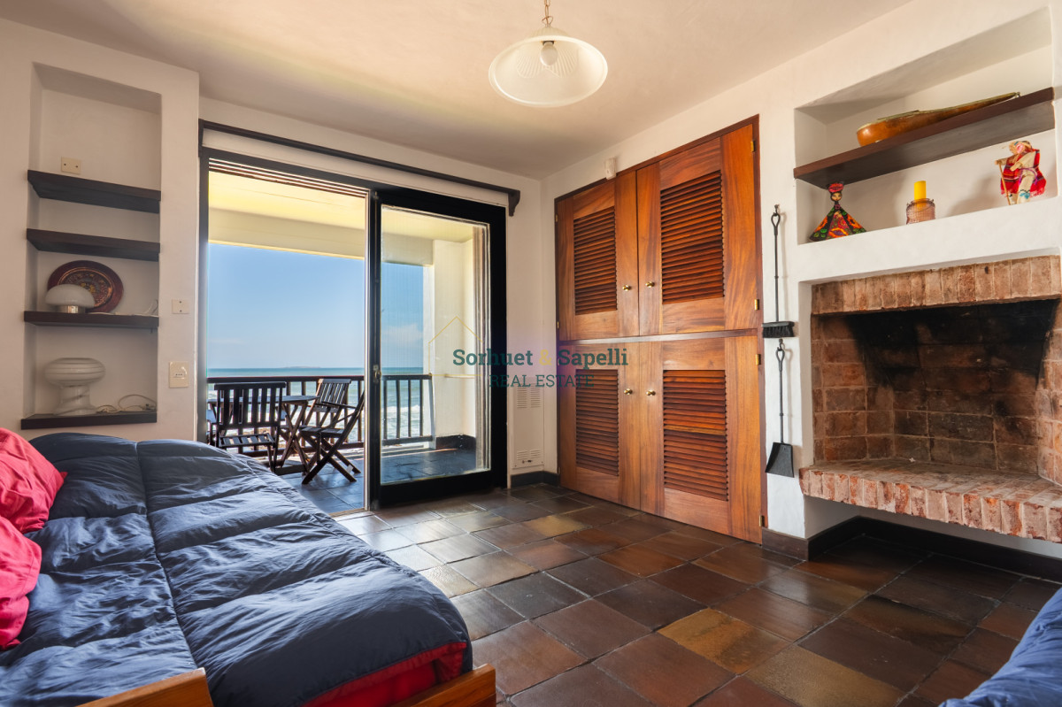 Apartamento en Venta en Península con Vista al Mar