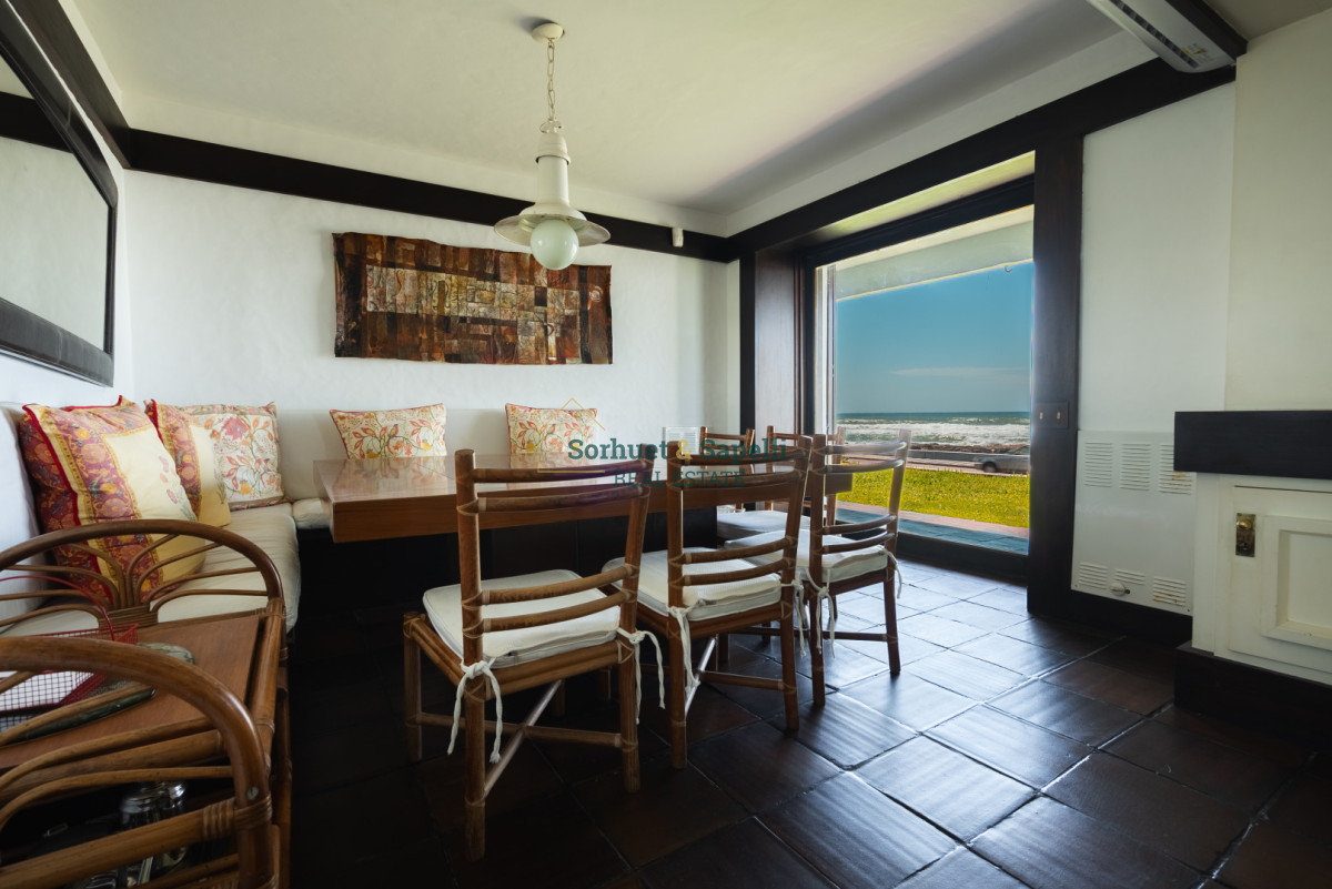 Apartamento en Venta en Península con Vista al Mar