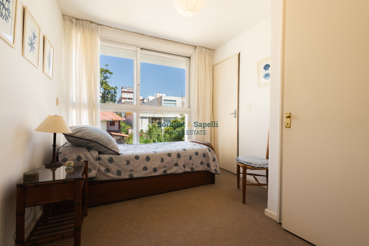 Apartamento en Venta con Vista al Mar y al Puerto