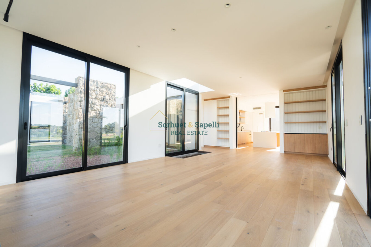 House for sale in Punta del Este, Pueblo Mío