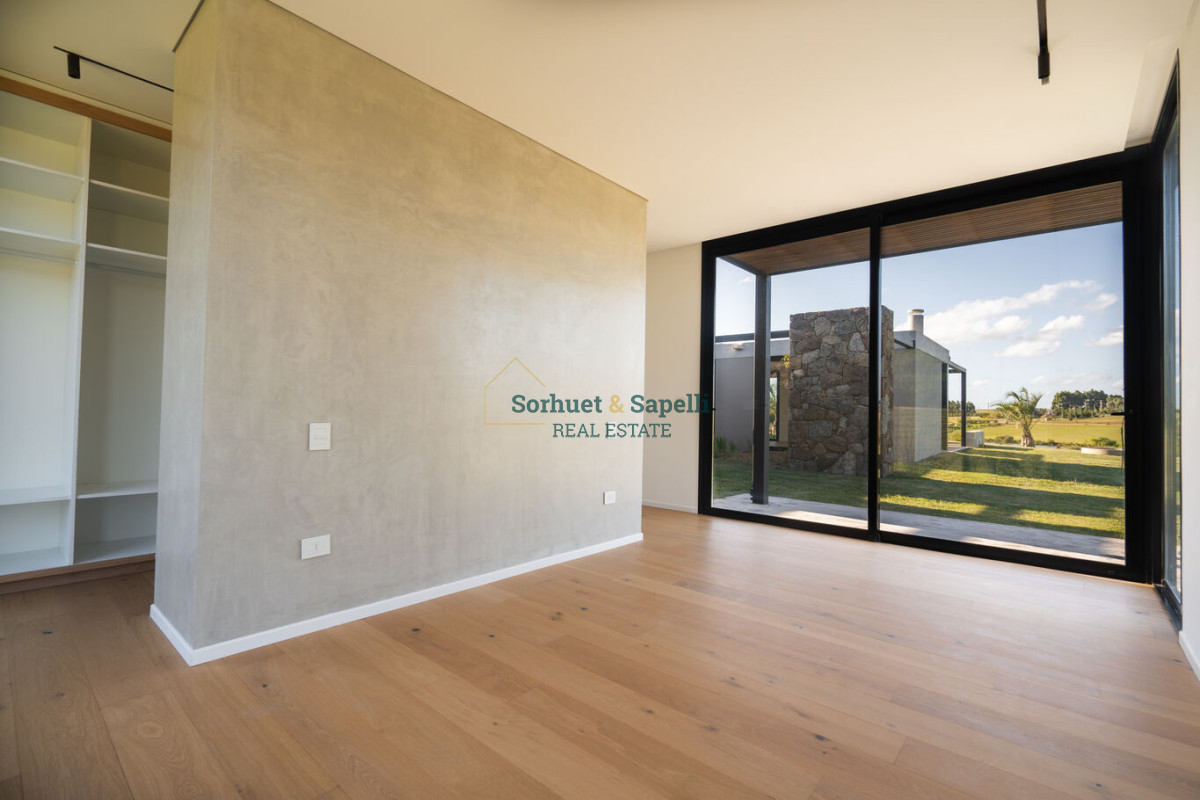 House for sale in Punta del Este, Pueblo Mío