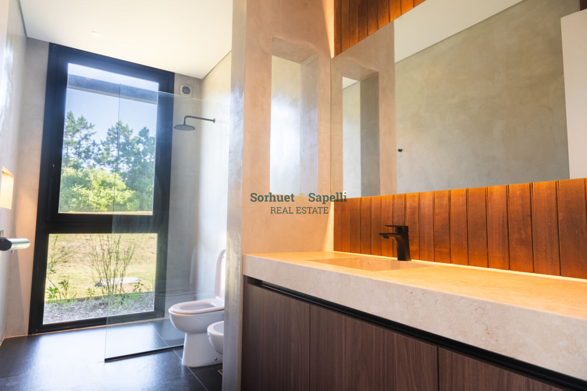 House for sale in Punta del Este, Pueblo Mío